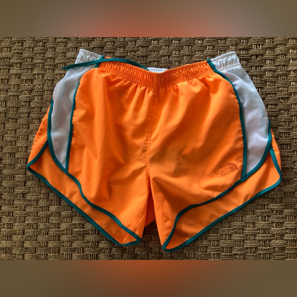 North Face women’s running shorts size small